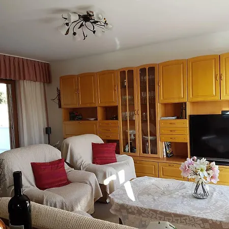 Apartment Corinna Zavala